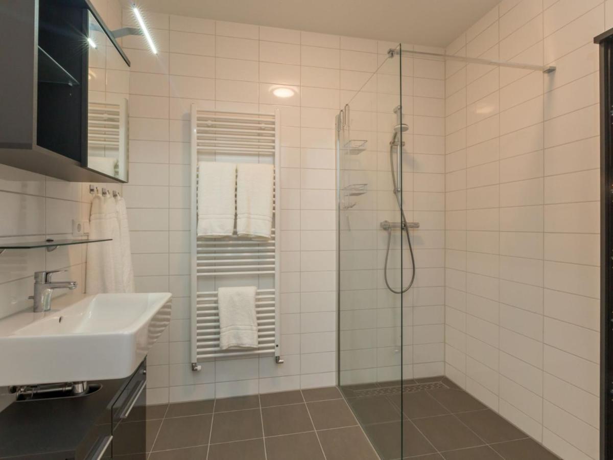 Luxurious Apartment In Zoutelande Near The Centre Екстериор снимка