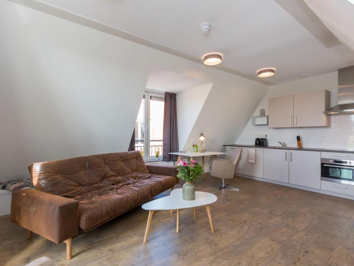 Luxurious Apartment In Zoutelande Near The Centre Екстериор снимка